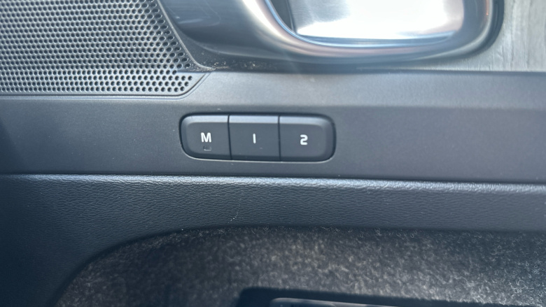 Volvo Xc40 1.5 T3 [163] Inscription 5dr Geartronic Petrol Estate